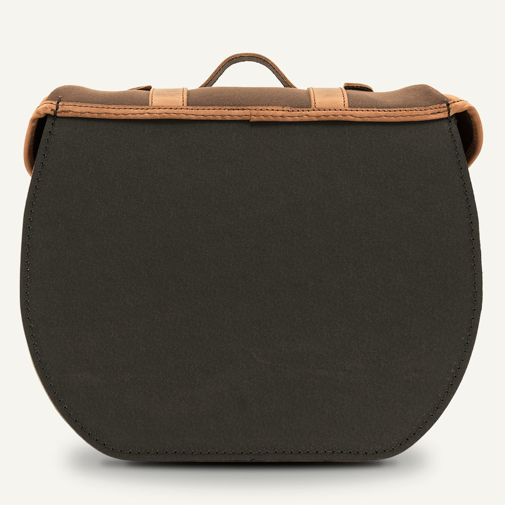 Quick release hard pannier moto.