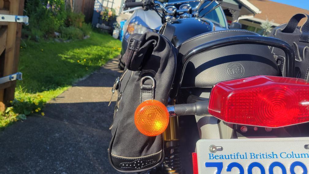 How to mount saddlebags on the Interceptor 650 without rails.